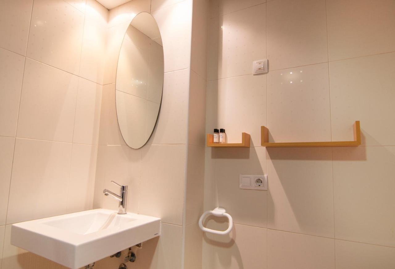 Apartamento Downtown Host Valencia Exterior foto